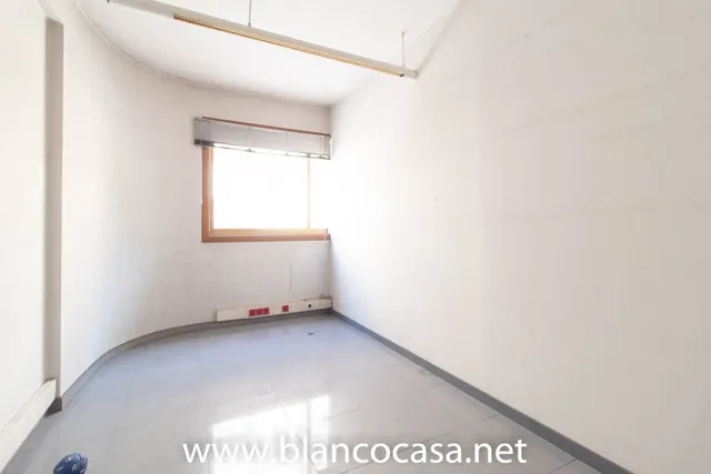 Alquiler de oficina en la Calle Barcelona — 8