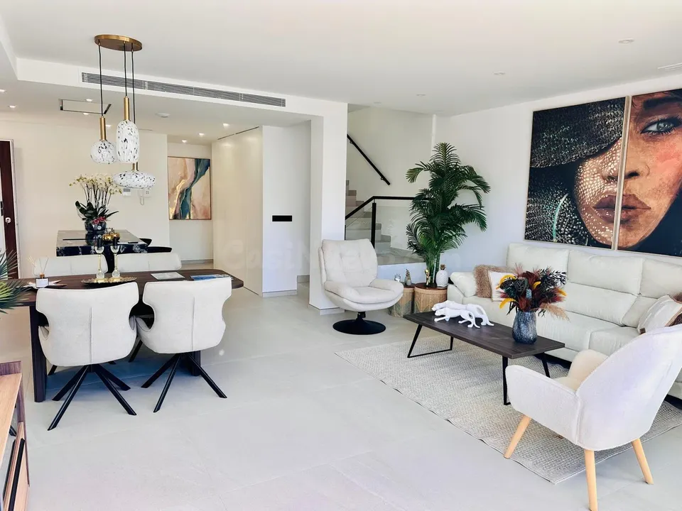 Nuevas Villas modernas en San Pedro del Pinatar cerca de la playa