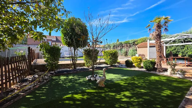 Cómodo chalet en venta en Eurovillas — 13
