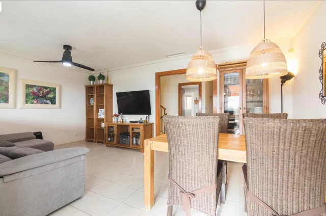 AMPLIO DUPLEX EN CAMPO DE GOLF — 5