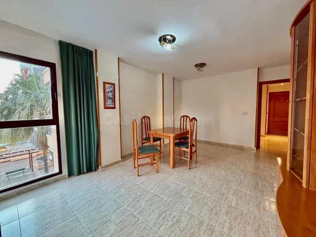 EXCLUSIVA - AMPLIO PISO CON BONITA TERRAZA EN EXCELENTE ZONA - foto 5