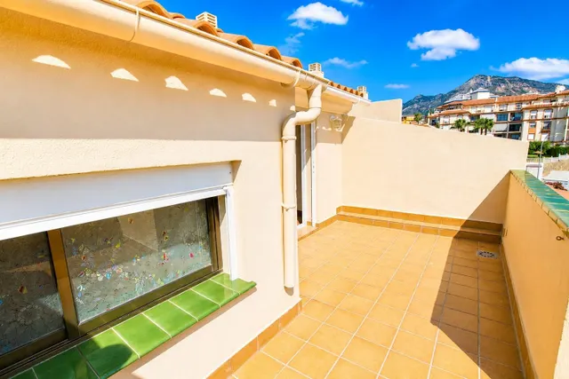 Atico duplex en parque la paloma vistas al mar — 10