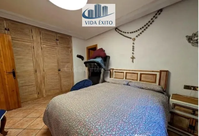 PISO EN LINARES