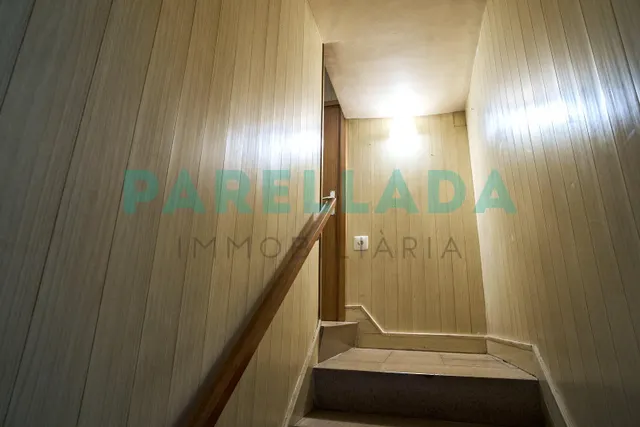Casa típica en Badalona con patio y dos terrazas a 5 min del mar — 23