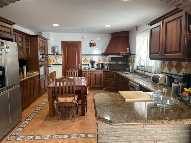 Chalet 5 habitaciones 430m² en venta - Marbella — 6