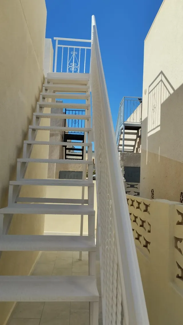GRAN CHALET EN TORREVIEJA: 2 HAB, 1 BAÑO — 21