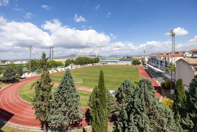 Exclusiva vivienda con gran terraza y múltiples posibilidades frente a Plaza José Zamora en Maracena. — 31