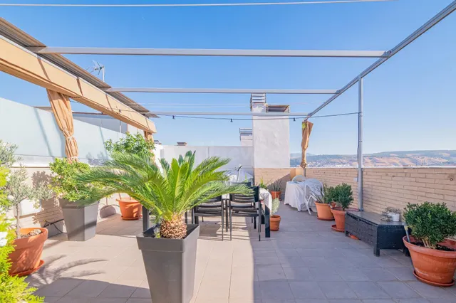 ESPECTACULAR ÁTICO DÚPLEX CON 61 M2 DE TERRAZA, VISTAS PANOR - foto 2