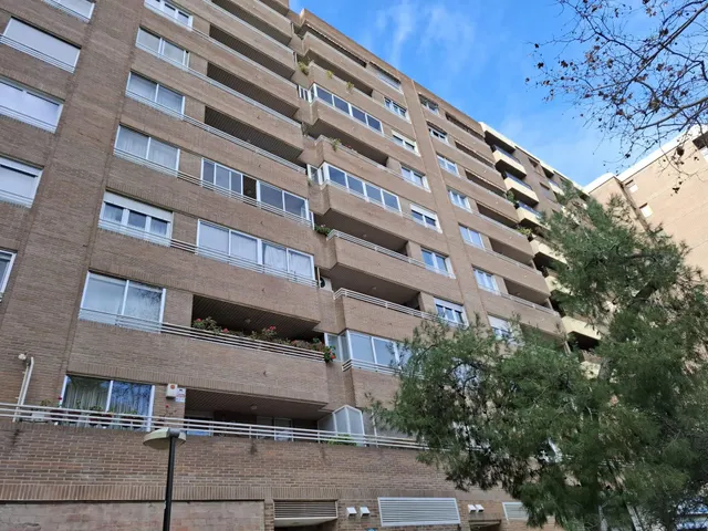 Piso con garaje y trastero parque Miraflores — 25