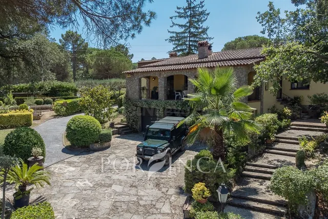 Magnifica casa con gran parcela plana en Can Carbonell a sol - foto 3