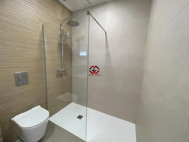 Chalet independiente de diseño con piscina privada y jardín en Heredades — 46