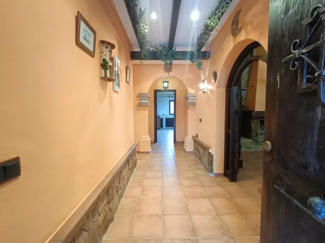 CHALET EN RANA VERDE — 11