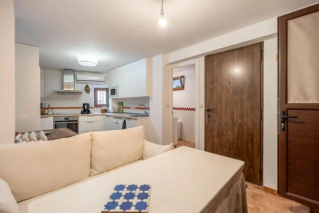 CASA SINGULAR EN ALBAICÍN JUNTO A PUERTA DE ELVIRA — 40