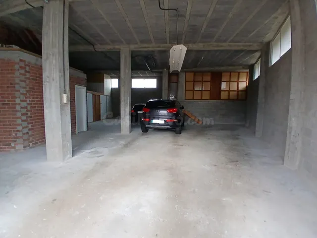 Local Comercial en Coristanco, Zona Colegio