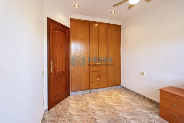 CASA INDEPENDIENTE DE 4 habitaciones — 43