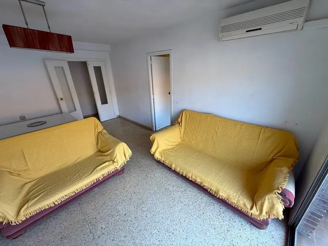 Piso Semireformado con ascensor en Mislata — 10