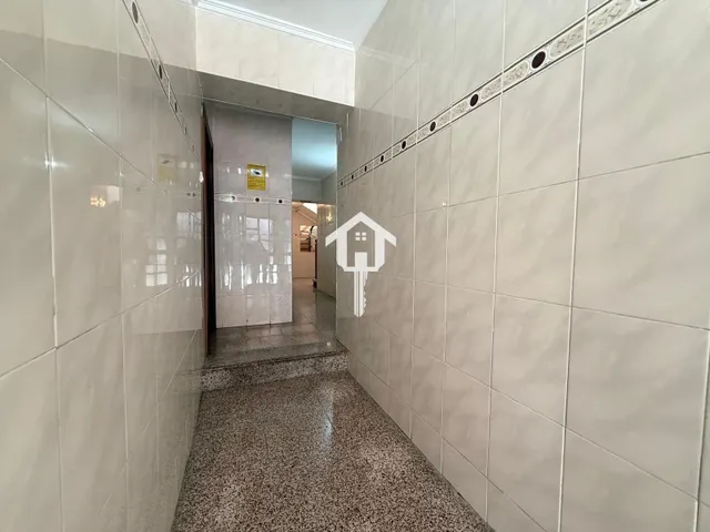 Piso en exclusiva de 3 habitaciones con patio en zona altozano de Alicante: planta baja — 25