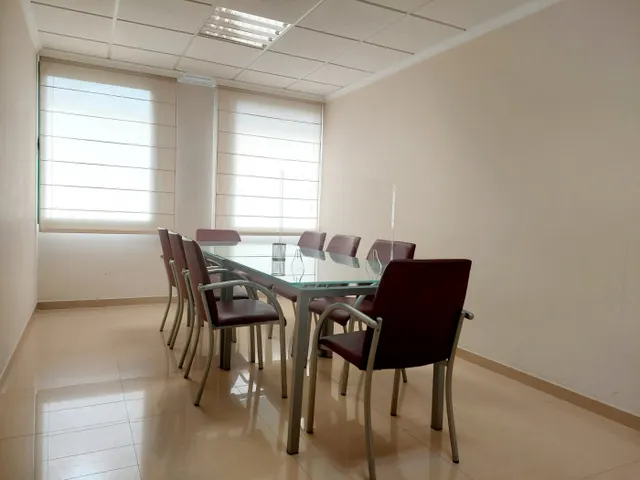 OFICINA -AV. LA RÀPITA- — 10