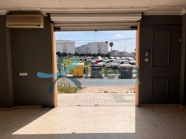 Venta de Local comercial en Utrera - Sevilla — 7