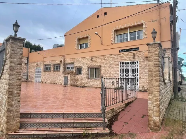 SALÓN DE  BODAS Y RESTAURANTE EN VENTA — 6
