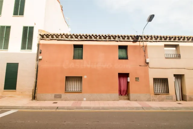 Casa con terreno en Pinsegue