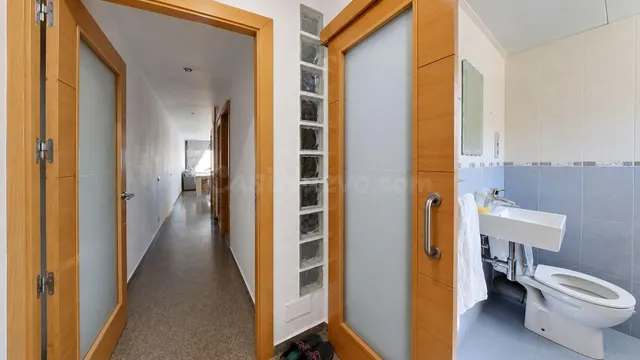 Chalet pareado en venta. — 3