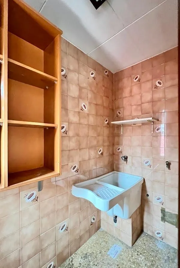 EDIFICIO EN VENTA EN MANRESA — 14