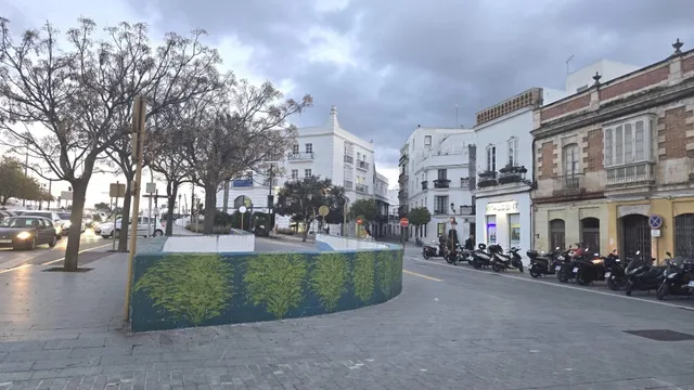 LOCAL COMERCIAL EN EL CENTRO DE CHICLANA — 6
