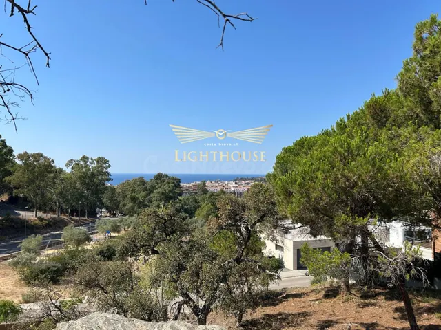 Parcela con vistas al mar en barrio Monterrey de Lloret de M - foto 2