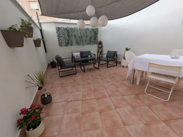 AMPLIO PISO DE 3 DORMITORIOS CON PATIO DE 55 M2 EN EL CENTRO DE SANTOMERA — 26