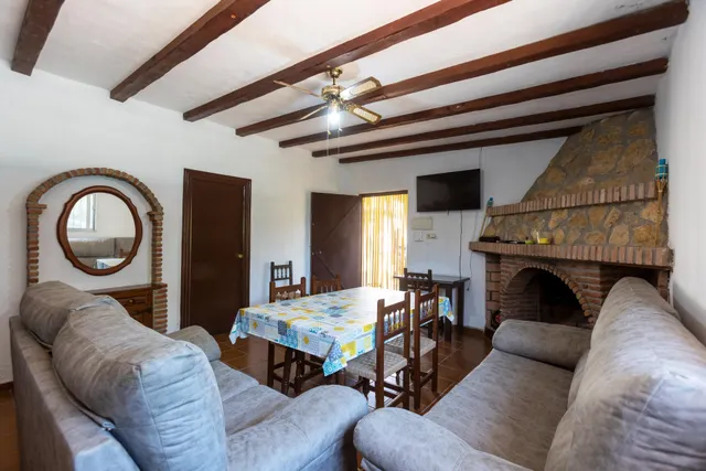 CASA CORTIJO EN MOTRIL. SITUADA A 2,5 KM DE LA PLAYA — 13