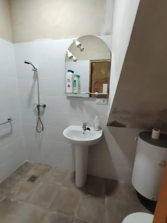 Gran casa en Pedralba para reformar con muchas posibilidades — 17