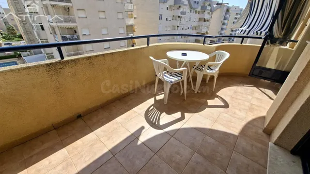 Apartamento en venta en Playa de Daimús con piscina, garaje 