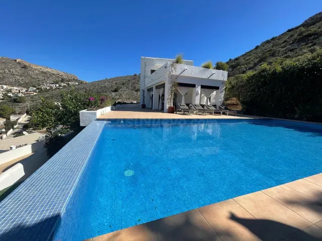 Villa 3 habitaciones 229m² en venta - Pla del mar - foto 3