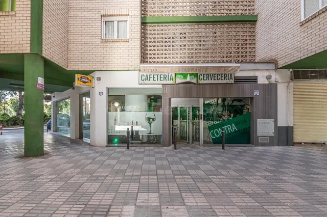 Venta de cafetería La Contraviesa de 160 m2  junto a Alcampo — 2