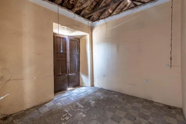 Casa para rehabilitar en el Albaicín, con proyecto y licencia. — 18