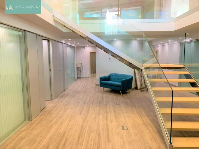 Se alquila oficinas en Can Picafort. 1.900€/mes - foto 2