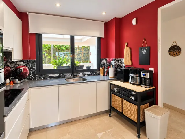 MAGNÍFICO APARTAMENTO DE 2 DORMITORIOS CON GRAN TERRAZA, JARDÍN PRIVADO Y VISTAS AL MAR Y AL GOLF – DOÑA JULIA, CASARES COSTA — 16