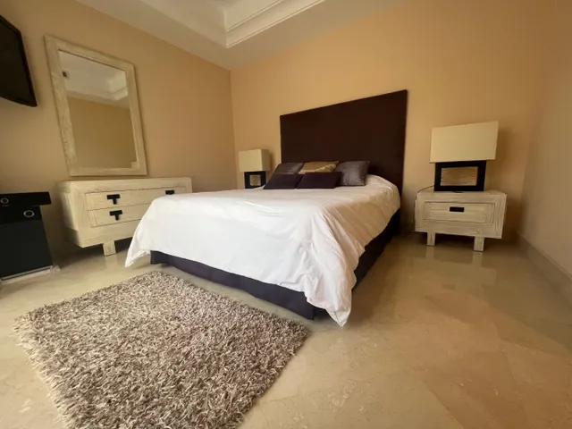 Lujoso apartamento Duplex en una exclusiva  urbanizacion en Puerto Banus Azambra hill club — 14