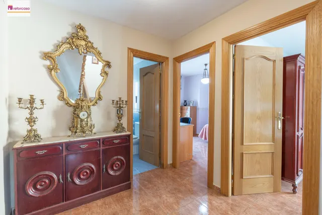 Casa independiente a 5 minutos de Granada en buen estado para entrar a vivir — 44