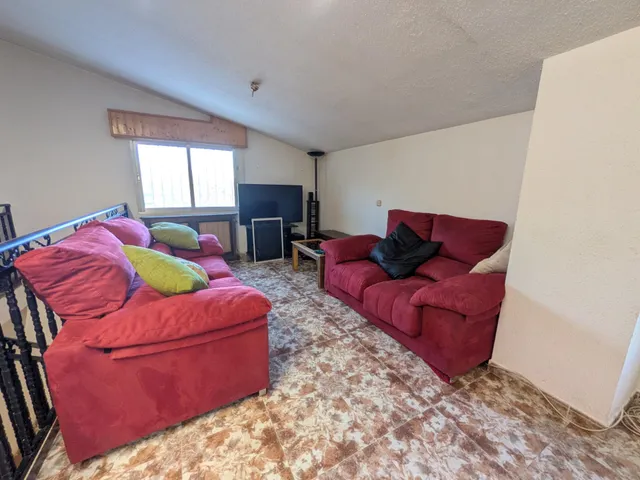 AMPLIO CHALET Urbanización El Mirador de Hontoba (Guadalajara) — 27