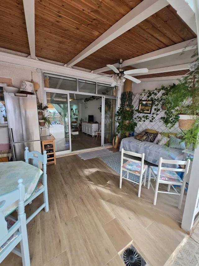 Precioso apartamento totalmente reformado con gran terraza — 14