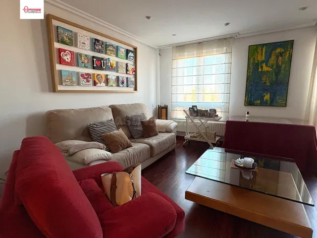 Exclusivo Dúplex con Vistas Panorámicas en las Faldas del Ca - foto 4
