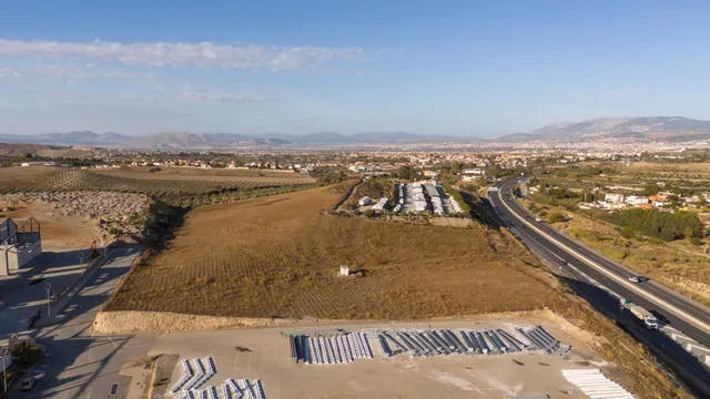 Amplio Terreno Rural en Avda Suspiro del Moro, Otura — 21