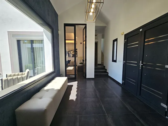 Chalet 4 habitaciones 391m² en venta - Costa del Sol — 10