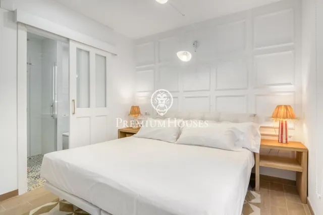 Casa con piscina y jardín en Sant Jordi d'Alfama — 45