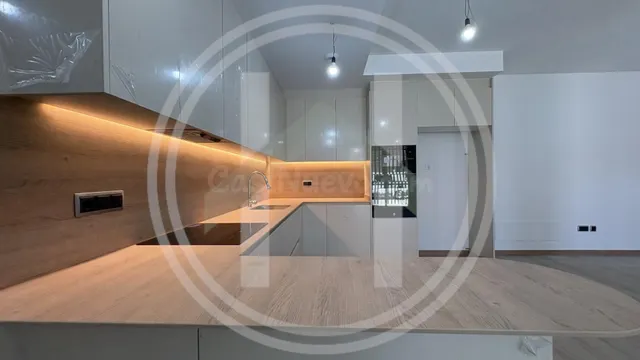 DISEÑO, ESPACIO Y EXCLUSIVIDAD EN LA ZONA DE TRES TORRES