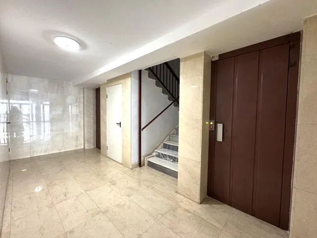 Piso muy luminoso en venta en Carretera de Ronda — 21