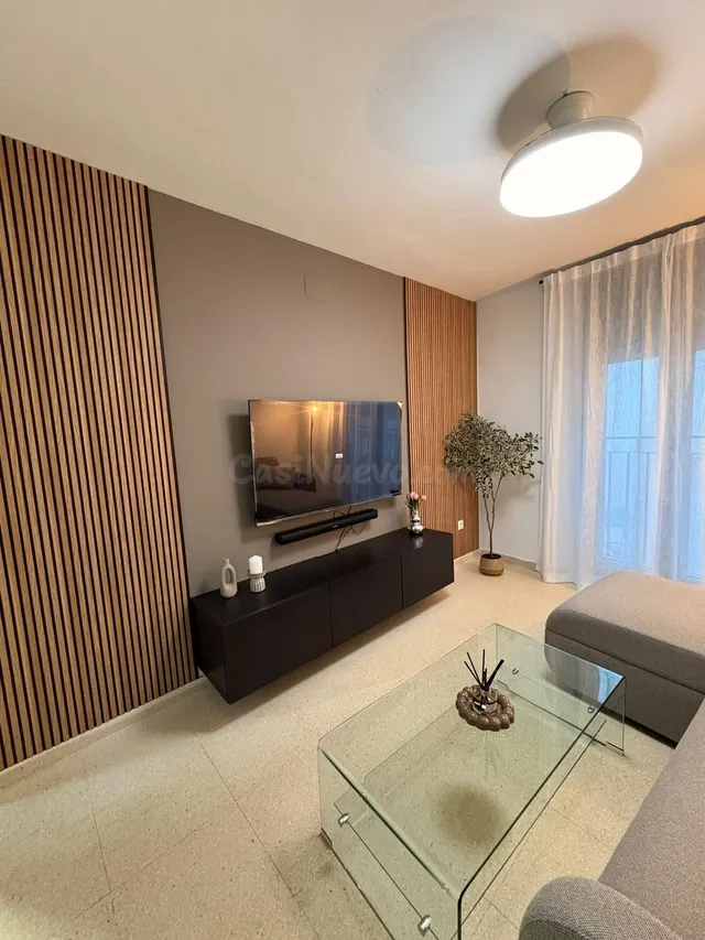 APARTAMENTO REFORMADO CON GARAJE - foto 2
