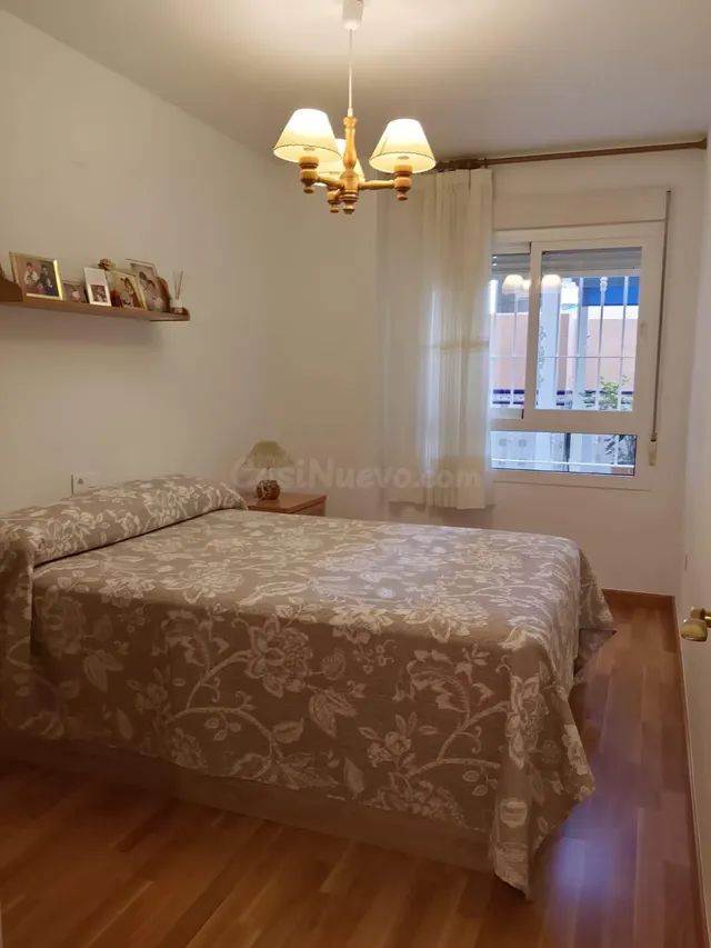 Vivienda con patio grande, ascensor y garaje! - foto 5